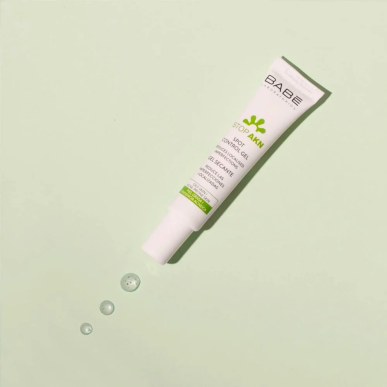 Babé Stop AKN Gel Assechant 8ml – Soins peau grasse, mixte et acné | BABE - Visage Tunisie | Miral Parapharmacie