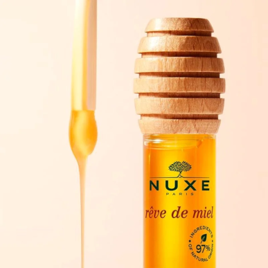 Nuxe Rêve de miel Soin lèvres au miel – Yeux et Lèvres / Sticks baumes lèvres et réparateurs | NUXE - Visage Tunisie | Miral Par