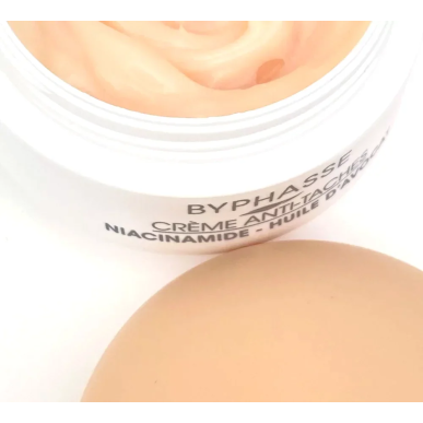 Byphasse Crème Anti-Taches Niacinamide Skin Booster 50ml – soins anti-taches et dépigmentants | Byphasse - Visage Tunisie | Mira