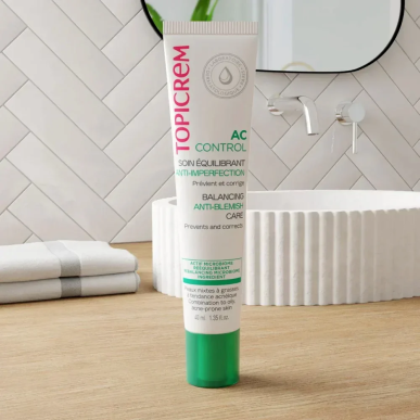 Topicrem AC CONTROL Soin Équilibrant Anti-Imperfection 40ml – Soins peau grasse, mixte et acné / Peaux à imperfections | TOPICRE