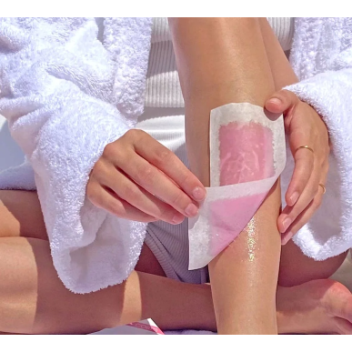 Byphasse Bandes de Cire Froide (24 Bandes + 4 Lingettes) Jambes et Corps Peaux Sensibles – Epilation / Cire épilation | Byphasse