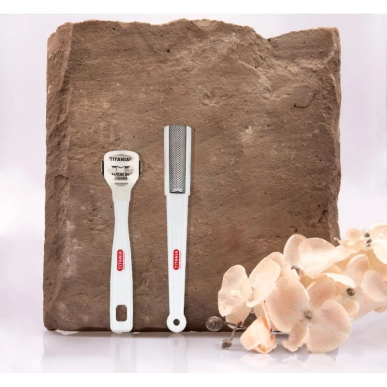 TITANIA Set Rabot + Lime Pour Pieds 3045M Set – Soins des pieds | Titania - Corps Tunisie | Miral Parapharmacie
